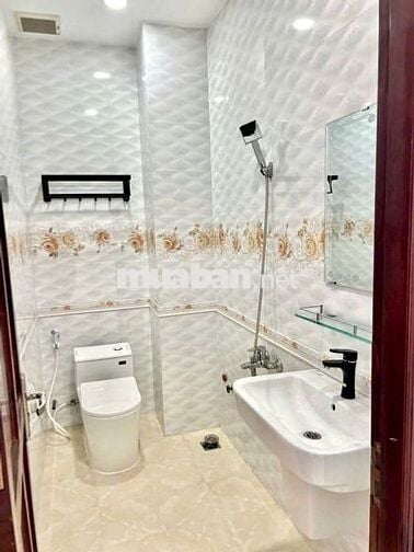 Cho thuê nhà nguyên căn gần Eaon Tân Phú - đường số 2 - 60m - 4PN