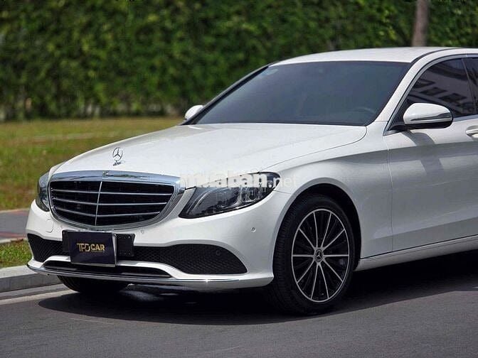 Mercedes Benz C200 Exclusive - 27.000Km