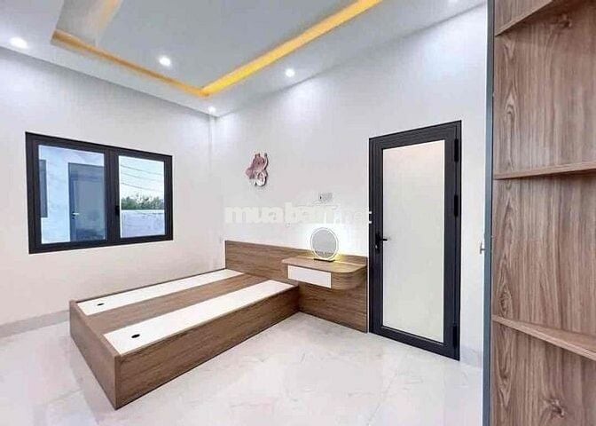 CON DẠI CÁI MANG CON CÔ MỸ BỂ NỢ CÔ CẦN BÁN GẤP