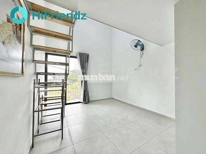 DUPLEX 4 người cưc rộng cửa sổ/ ban công ngay Ung Văn Khiêm