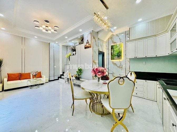 KHU VIP LUXURY PHÚ NHUẬN- 3 TẦNG-SÂN ĐỂ XE RỘNG-SẲN DÒNG TIỀN CHO THUÊ