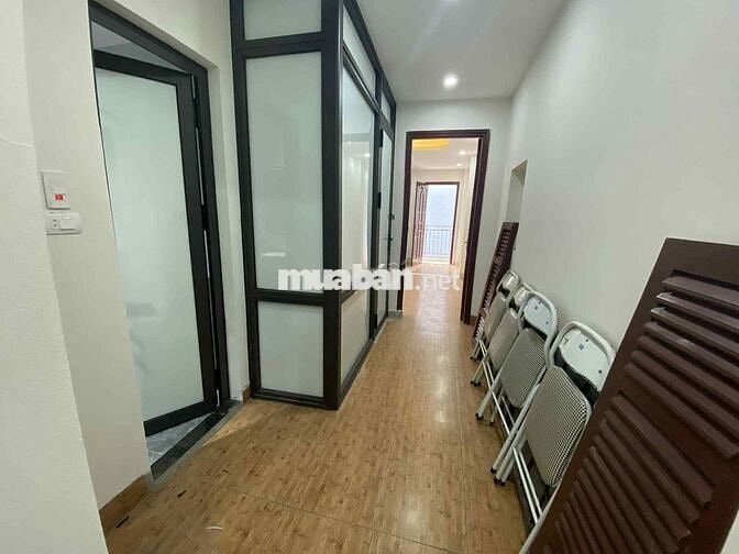 CHO THUÊ STUDIO,1N1K,  NỘI THẤT CƠ BẢN BAN CÔNG NGAY TẠI TRẦN DUY HƯNG