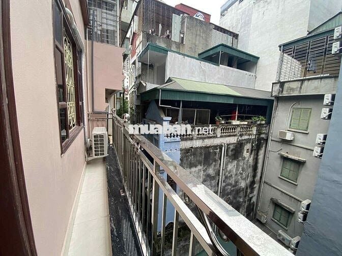 CHO THUÊ STUDIO,1N1K,  NỘI THẤT CƠ BẢN BAN CÔNG NGAY TẠI TRẦN DUY HƯNG