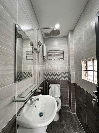 3x7 một trệt 2 lầu nhà bán chính chủ