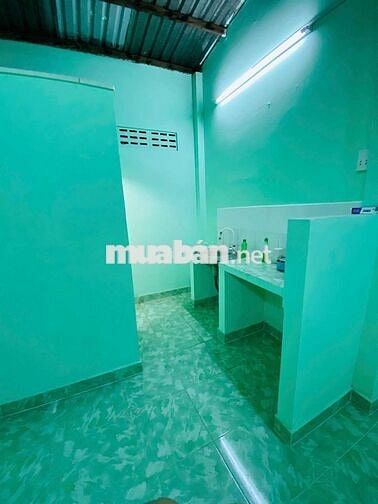 Cho thuê nhà nguyên căn 5tr tháng gần Hoàng Diệu 2. Vào ở ngay