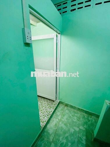 Cho thuê nhà nguyên căn 5tr tháng gần Hoàng Diệu 2. Vào ở ngay