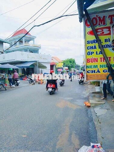 BÁN NHÀ MẶT TIỀN KINH DOANH/ TÂN HIỆP/ TPBH