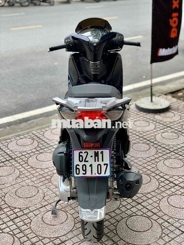👉 Honda SH 150i ABS 2018 zin đẹp giá cực kỳ hợp lý