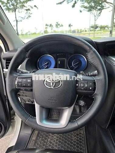 Fortuner 2022 2.4L máy dầu - số tự động