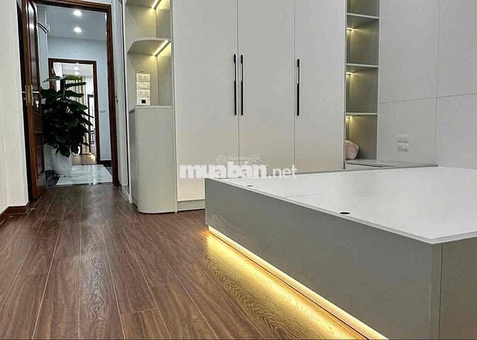 Bán nhà Cầu Diễn, Từ Liêm, Nhà hiện đại, Ô tô gần, Dân xây thoáng sáng