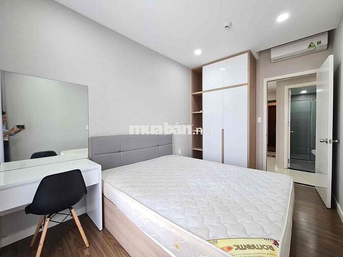Cho thuê căn góc full nội thất đẹp ở ngay tầng cao view thoáng