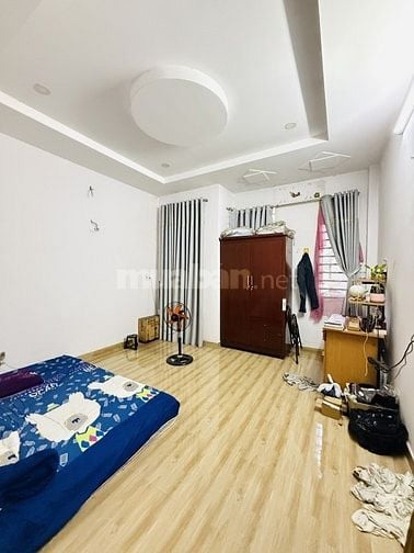 Tỉnh Lộ 10, 4x17m, 4 Tầng, 5 PN, Hẻm xe tải, Giá 5,2 Tỷ.