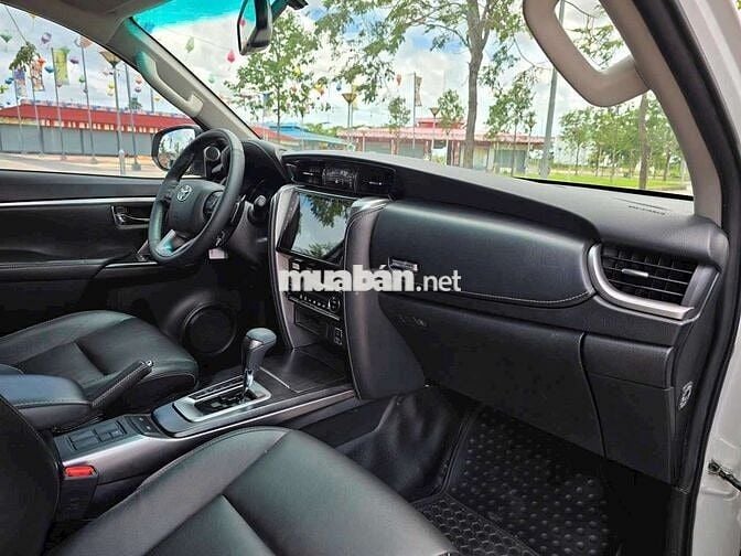 Fortuner 2022 2.4L máy dầu - số tự động
