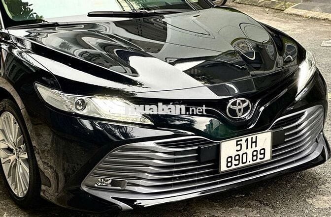 Bán Toyota Camry 2.5Q - 2021 xe CÒN NHƯ MỚI