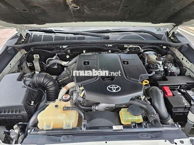 Fortuner 2022 2.4L máy dầu - số tự động