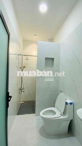 💥 Nhà đẹp 5x22m, đường 16m cực thoáng – 1 lầu gần chợ Bà Điểm, Hóc Môn