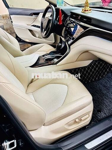 Bán Toyota Camry 2.5Q - 2021 xe CÒN NHƯ MỚI