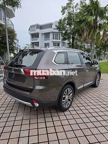 Outlander 2019 2.0 CVT - cực đẹp