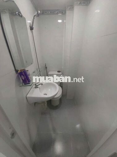 Căn hộ dịch vụ 39m2 7 PN đường Hòa Hoa Thám, Q. Bình Thạnh