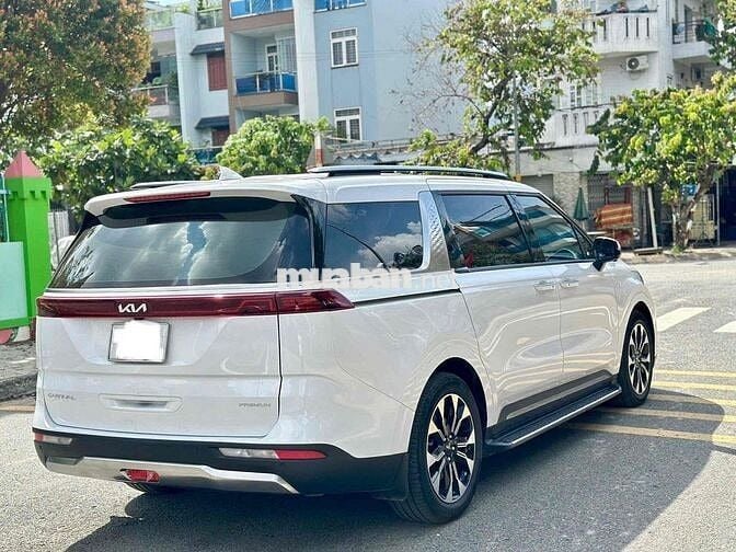 Kia Carnival 2024 - 1500 km