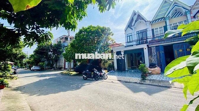 💥 Nhà đẹp 5x22m, đường 16m cực thoáng – 1 lầu gần chợ Bà Điểm, Hóc Môn
