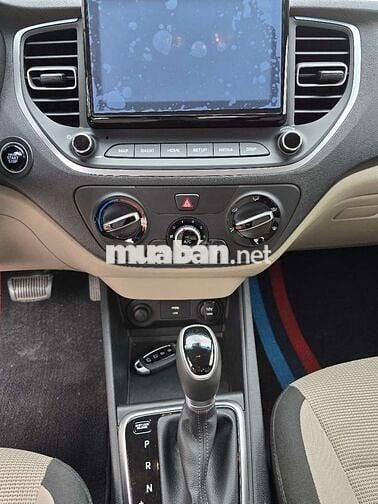 Hyundai Accent 2023 1.4 AT - 26000 km