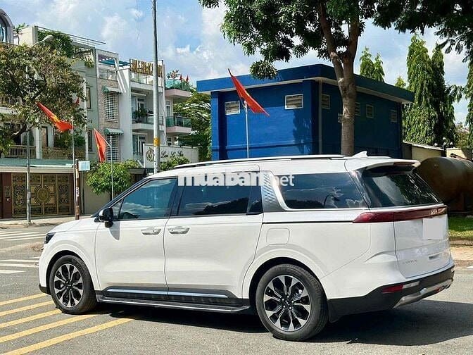Kia Carnival 2024 - 1500 km