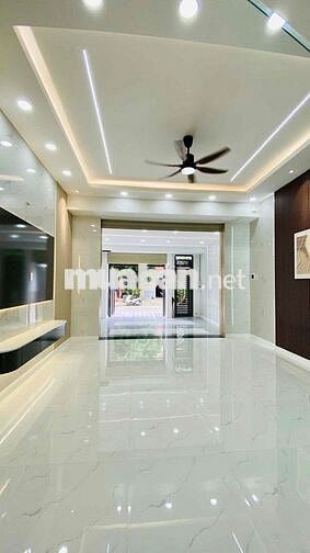 💥 Nhà đẹp 5x22m, đường 16m cực thoáng – 1 lầu gần chợ Bà Điểm, Hóc Môn