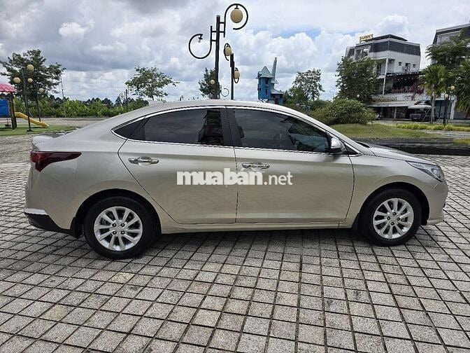 Hyundai Accent 2023 1.4 AT - 26000 km