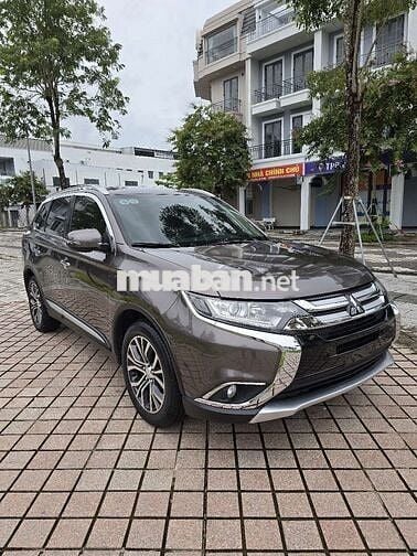 Outlander 2019 2.0 CVT - cực đẹp