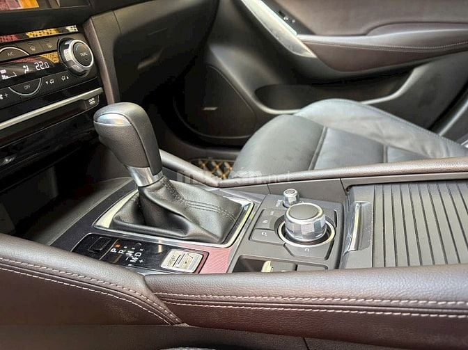 Mazda 6 2.0 Premium 2019 odo 19.000km 