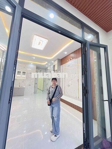 NHÀ CẤP 4 : 2PN 2WC HẺM XE 🚕79m2