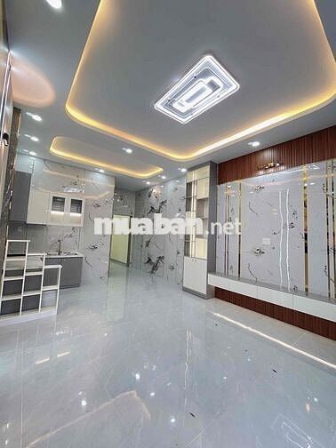 NHÀ CẤP 4 : 2PN 2WC HẺM XE 🚕79m2