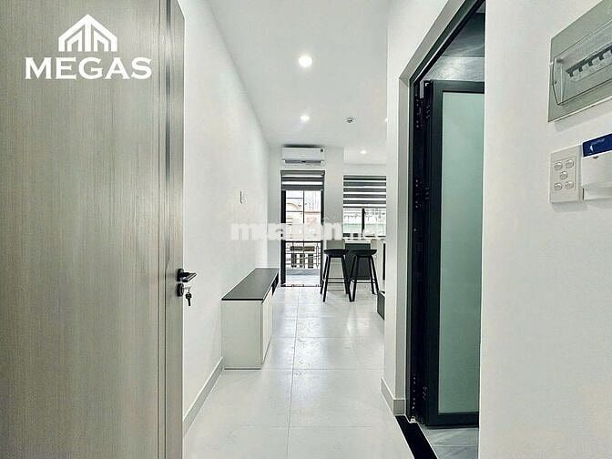Cho thuê phòng Full NT 35m2 Ban công Máy giặt riêng Nhiêu Tứ gần Q1,Q3