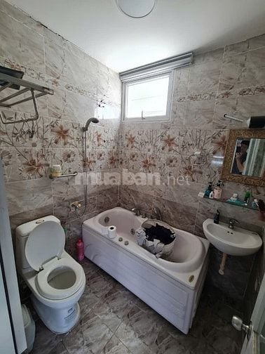 CHO THUÊ CĂN HỘ QUẬN 11 ĐỐI DIỆN KDL ĐẦM SEN