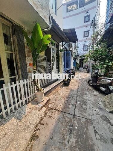 NHÀ MẶT TIỀN ĐƯỜNG TẠ QUANG BỬU - 7 X12=84M2 - CÓ CỬA HẬU HẺM PHÍA SAU