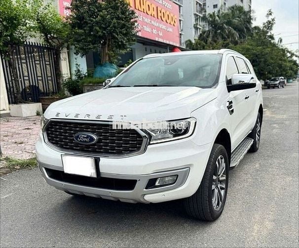 Ford Everest Titanium 2.0L 4x4 958tr siêu luớt