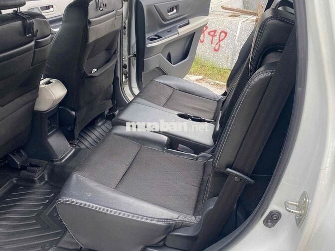 Toyota Veloz Cross 2022 - 520000 km