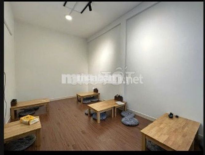 Nhà lê văn sỹ q3 gần nhà thờ ba chuông huỳnh văn bánh trần quang diệu