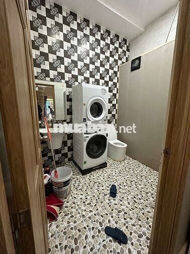Nhà hai mặt kiệt oto tới nhà đường Tiểu La