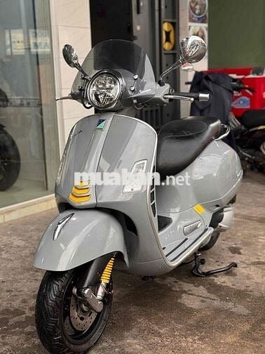 Cần bán Piaggio Vespa Super GTS 300 HPE Abs