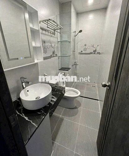 SIÊU PHẨM KINH DOANH - 422E Lê Văn Sỹ - DTSD 500m2 nhà mới đẹp giá tốt