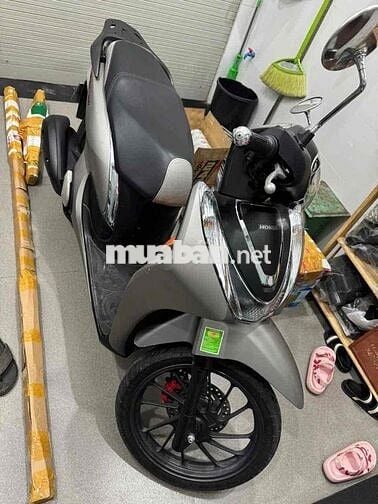 cần bán SH MODE 2024 xe nhà ít dùng
