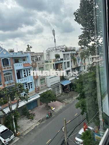 Căn hộ DV full nội thất khu vực tên lửa bình tân