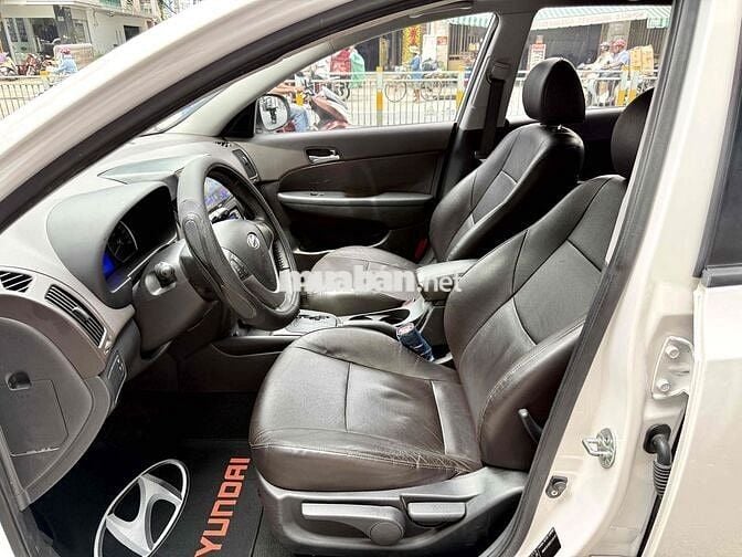 Hyundai i30 2011 nhập Hàn siêu cọp