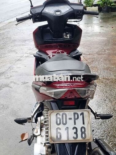 Nhà dư dùng bán bớt xe Airblade máy êm mạnh