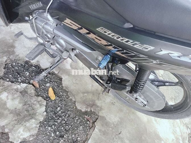 Xe máy Yamaha Sirius RC màu đen