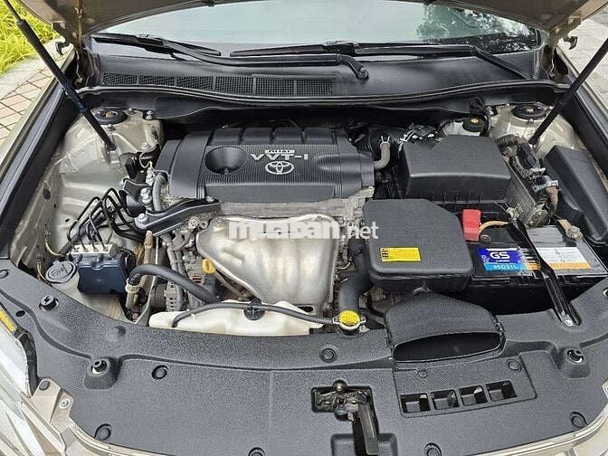 Toyota Camry 2014 2.5Q - 79900 km