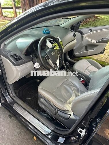 Hyundai Accent 2011 1.4 AT