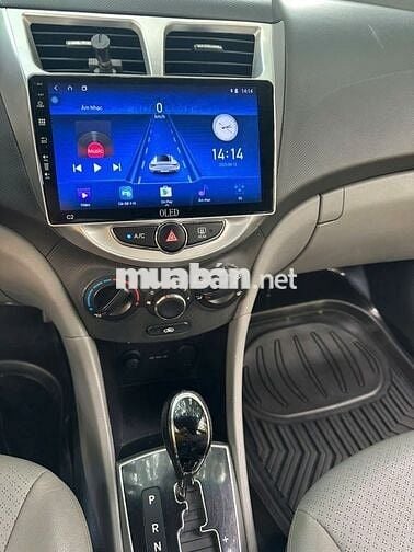 Hyundai Accent 2011 1.4 AT